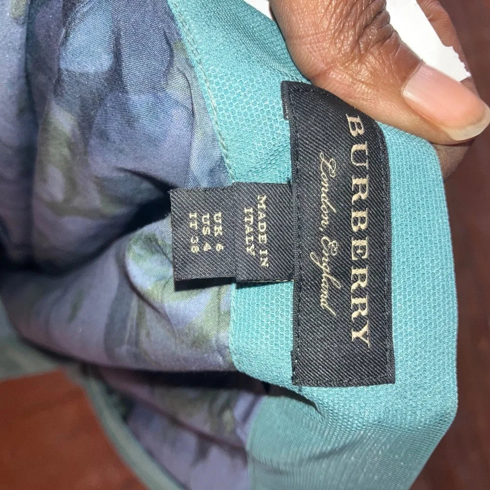 Burberry London, silk and sheer overlay skirt